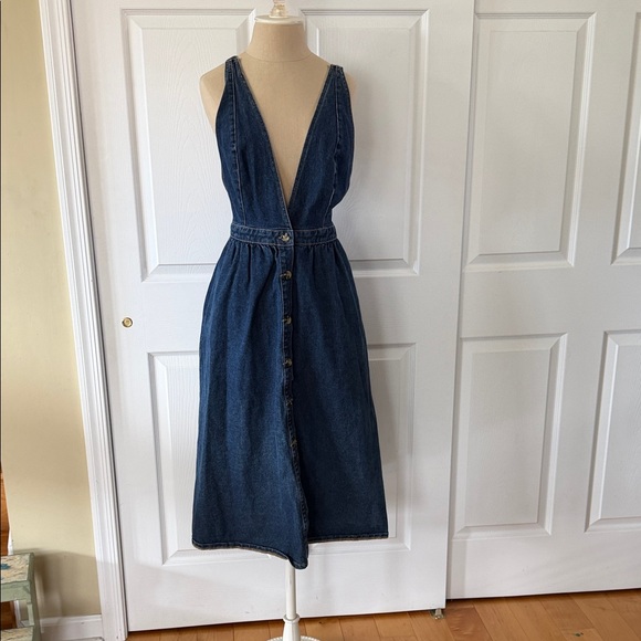 Urban Outfitters Dresses & Skirts - Urban Outfitters Med Blue Denim Midi Plunging Dress size Med